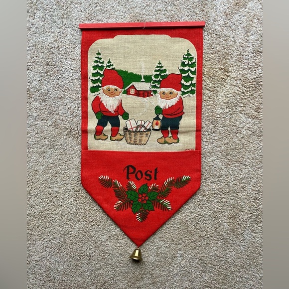 Gnomes Burlap Card Mail Holder - Picture 1 of 10